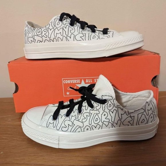 CONVERSE WOMENS Size 6 CHUCK 70 MY STORY BRAND NEW - Picture 1 of 2